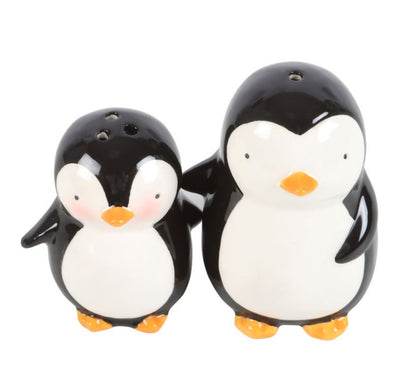 Hugging Penguins Salt And Pepper Shakers