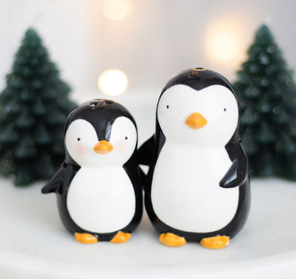 Hugging Penguins Salt And Pepper Shakers